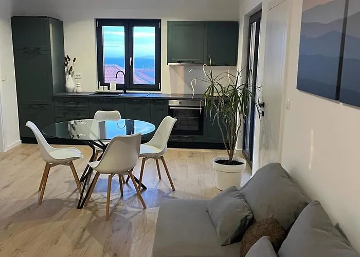 Blue Sea 2 Апартаменты Пакоштане